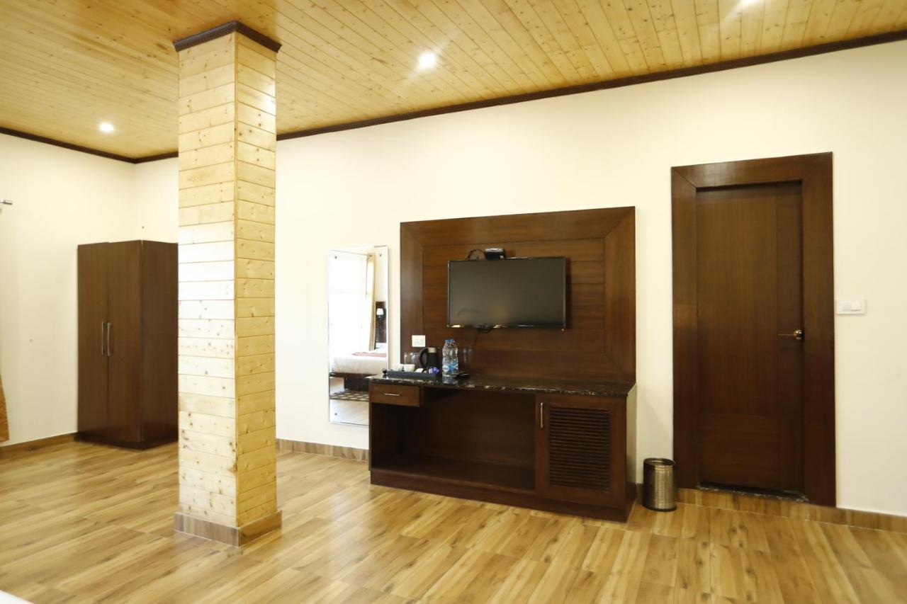 Hotel Kings Inn 穆索里 外观 照片