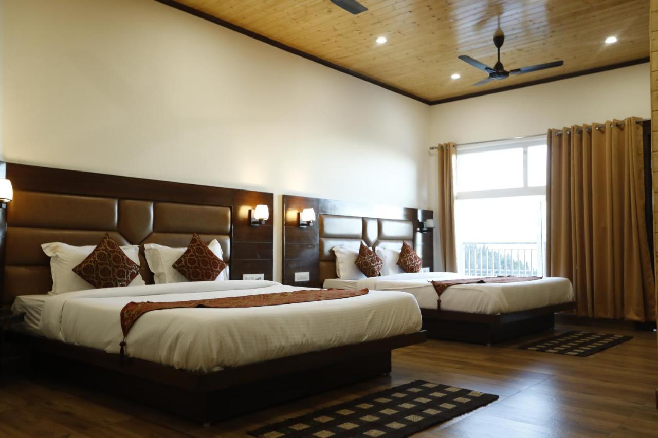 Hotel Kings Inn 穆索里 外观 照片