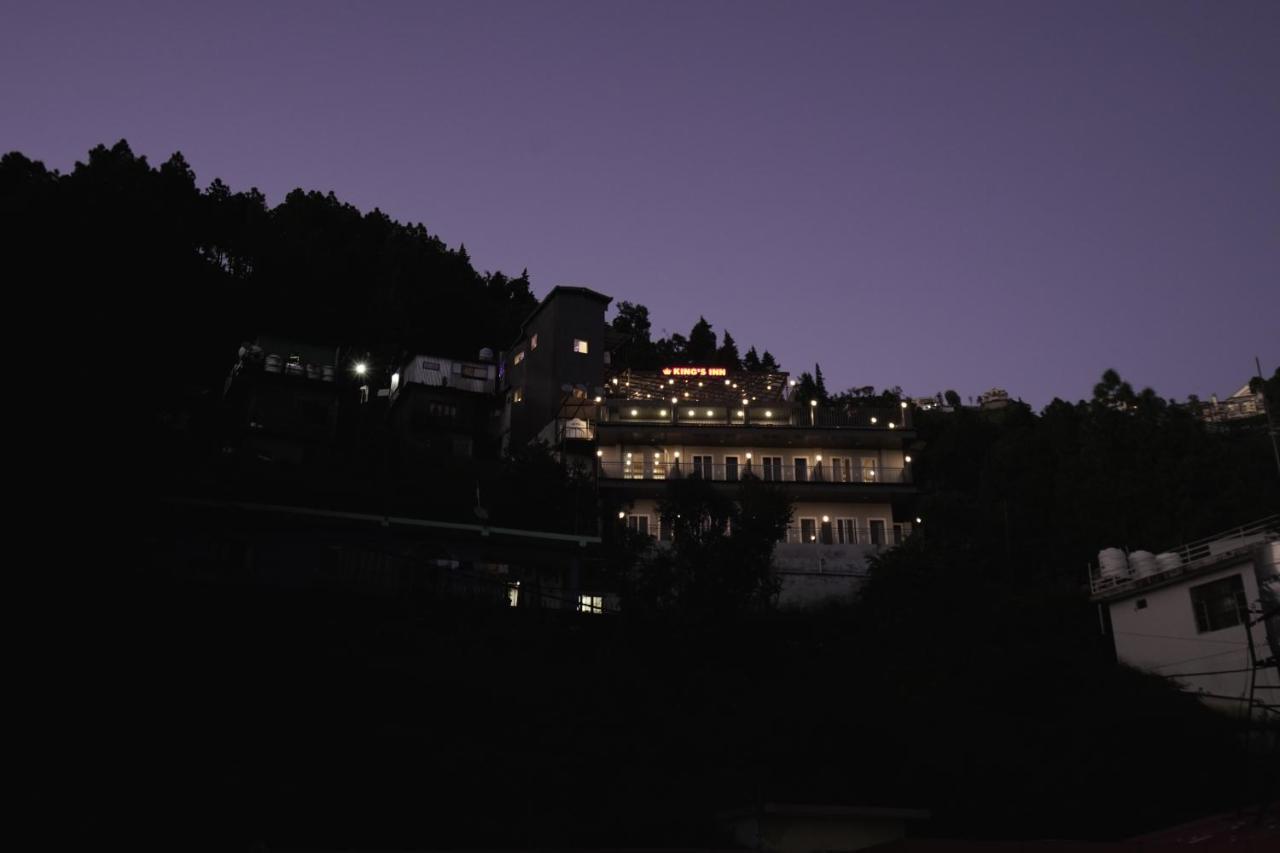 Hotel Kings Inn 穆索里 外观 照片