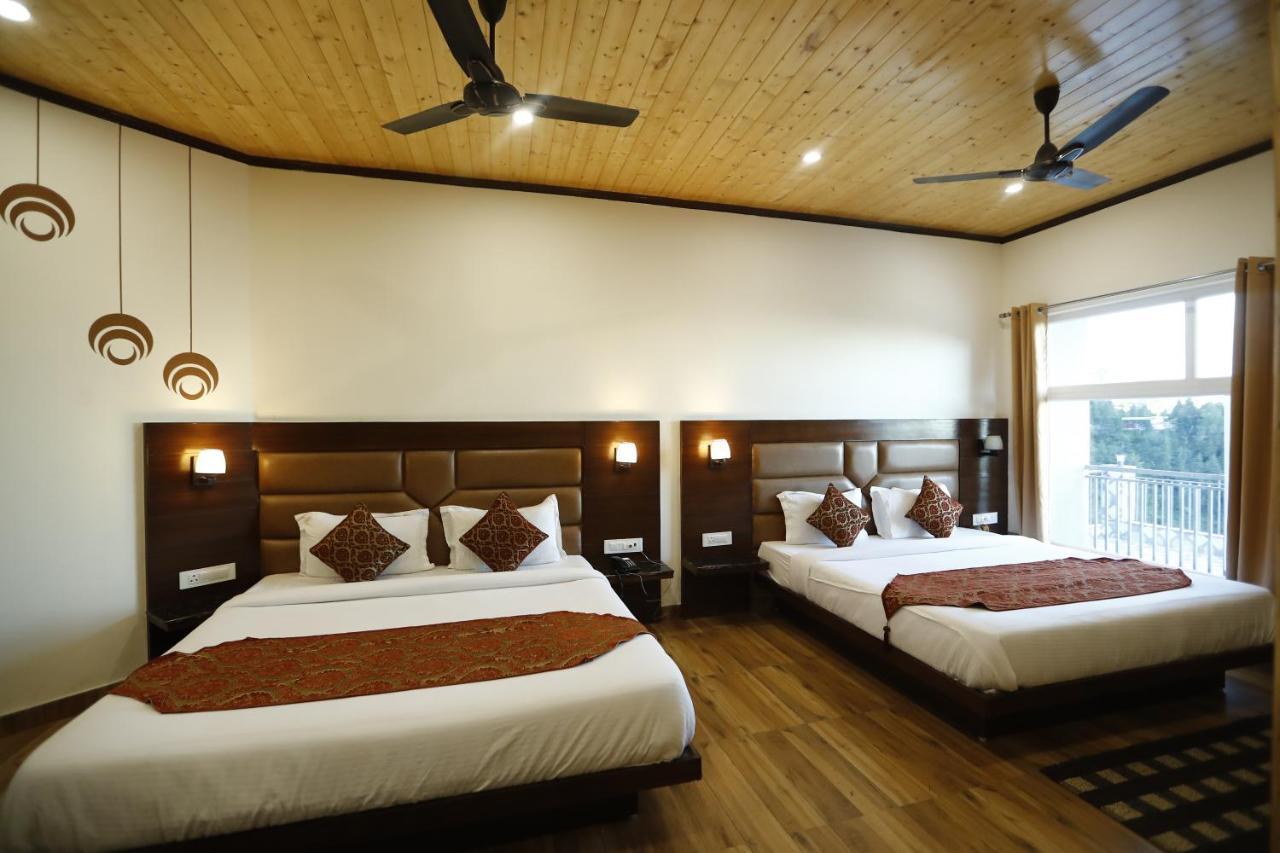 Hotel Kings Inn 穆索里 外观 照片